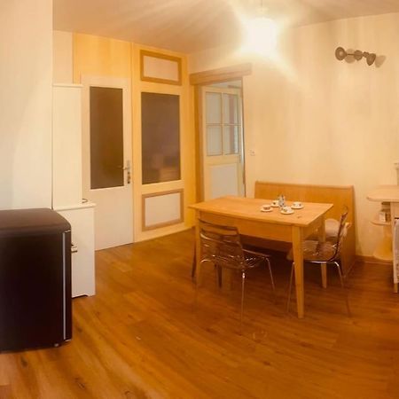 Petit Appartement Au Rez Baulmes Kültér fotó